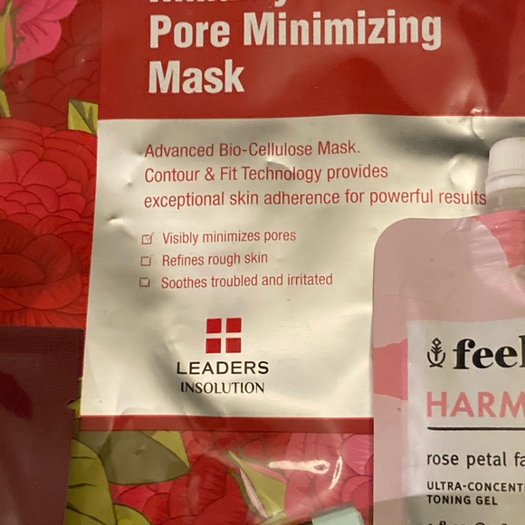 Sephora cosmetic pouch~free with purchase~🎁 - Picture 3 of 12